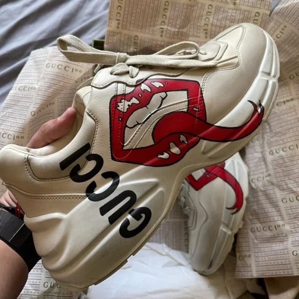 Gucci sneakers